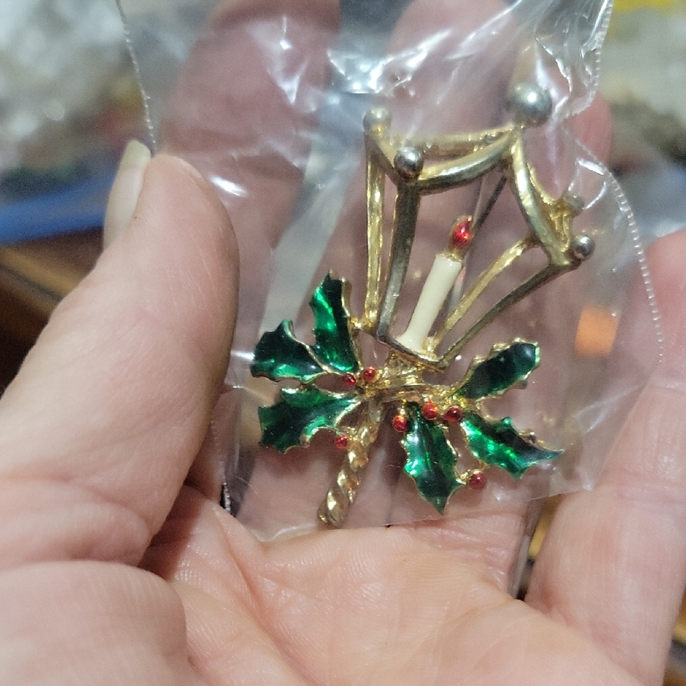 Antique Festive Gold and Green Lantern Brooch